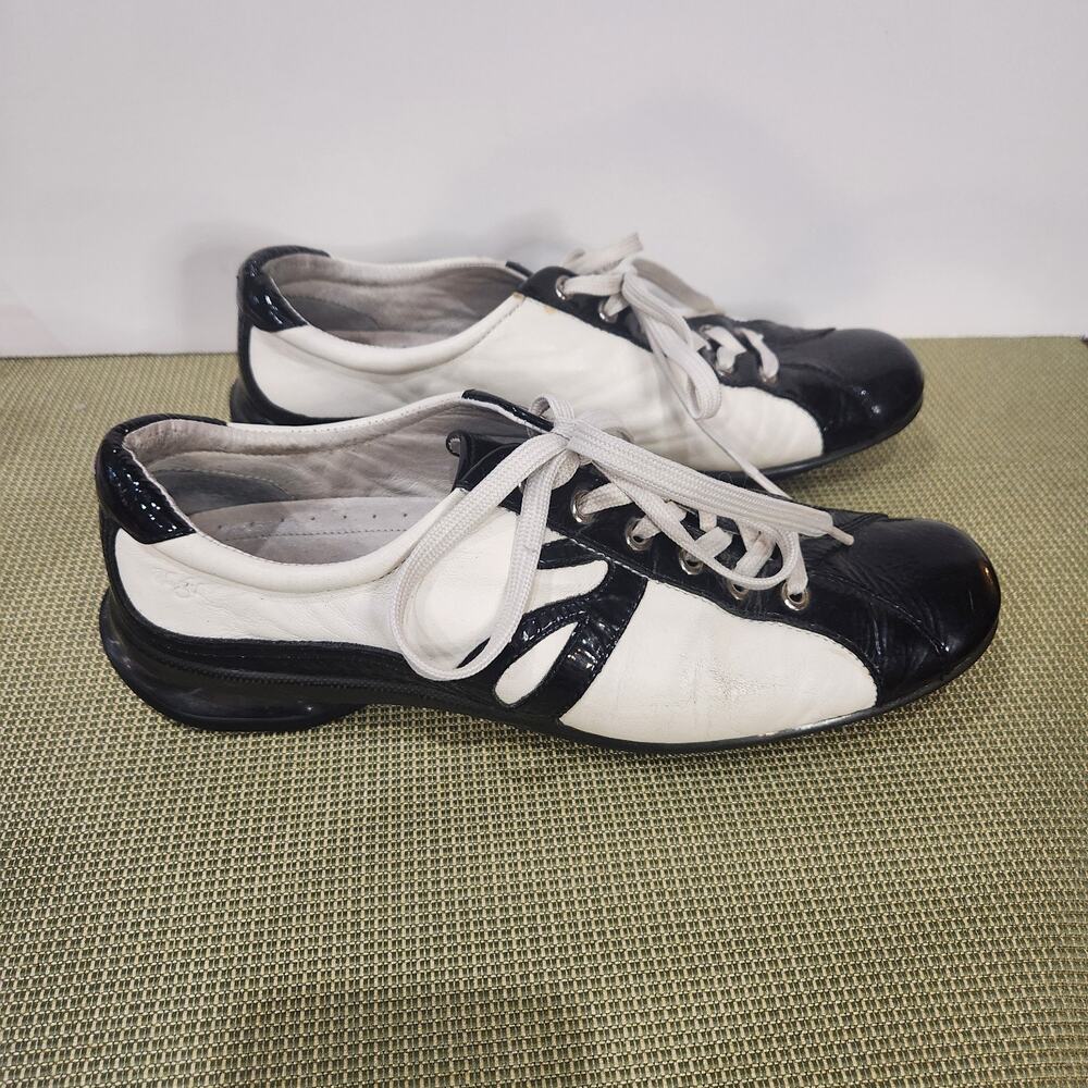 Asgi Leather Black and White Women's Shoe 9M